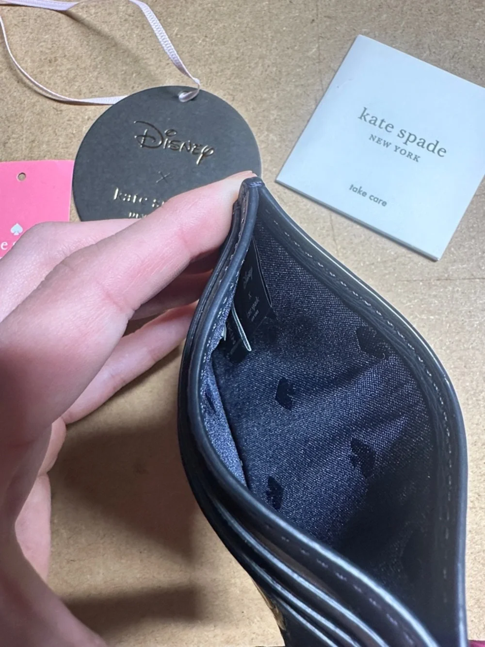 Nwt Kate spade Alice and wonderland card holder